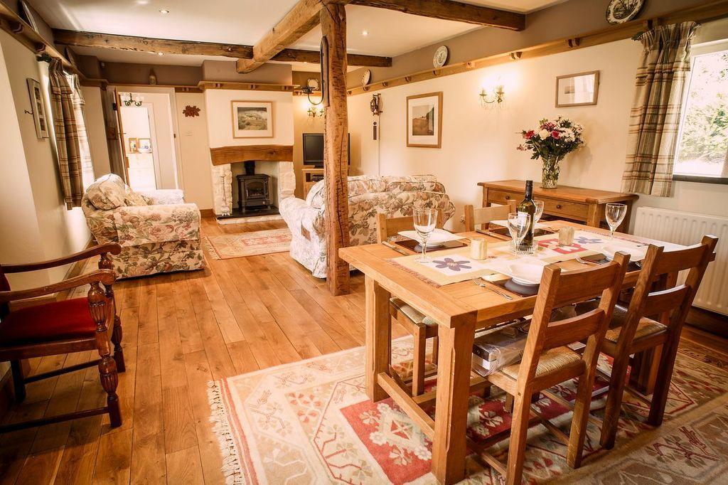 Charming Welsh Cottage Johnston Екстериор снимка