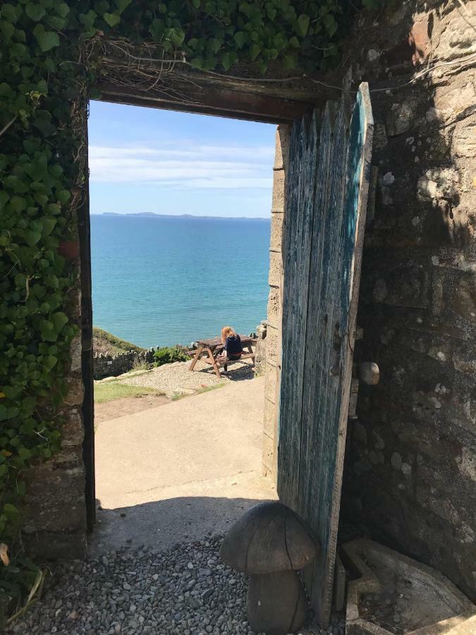 Charming Welsh Cottage Johnston Екстериор снимка